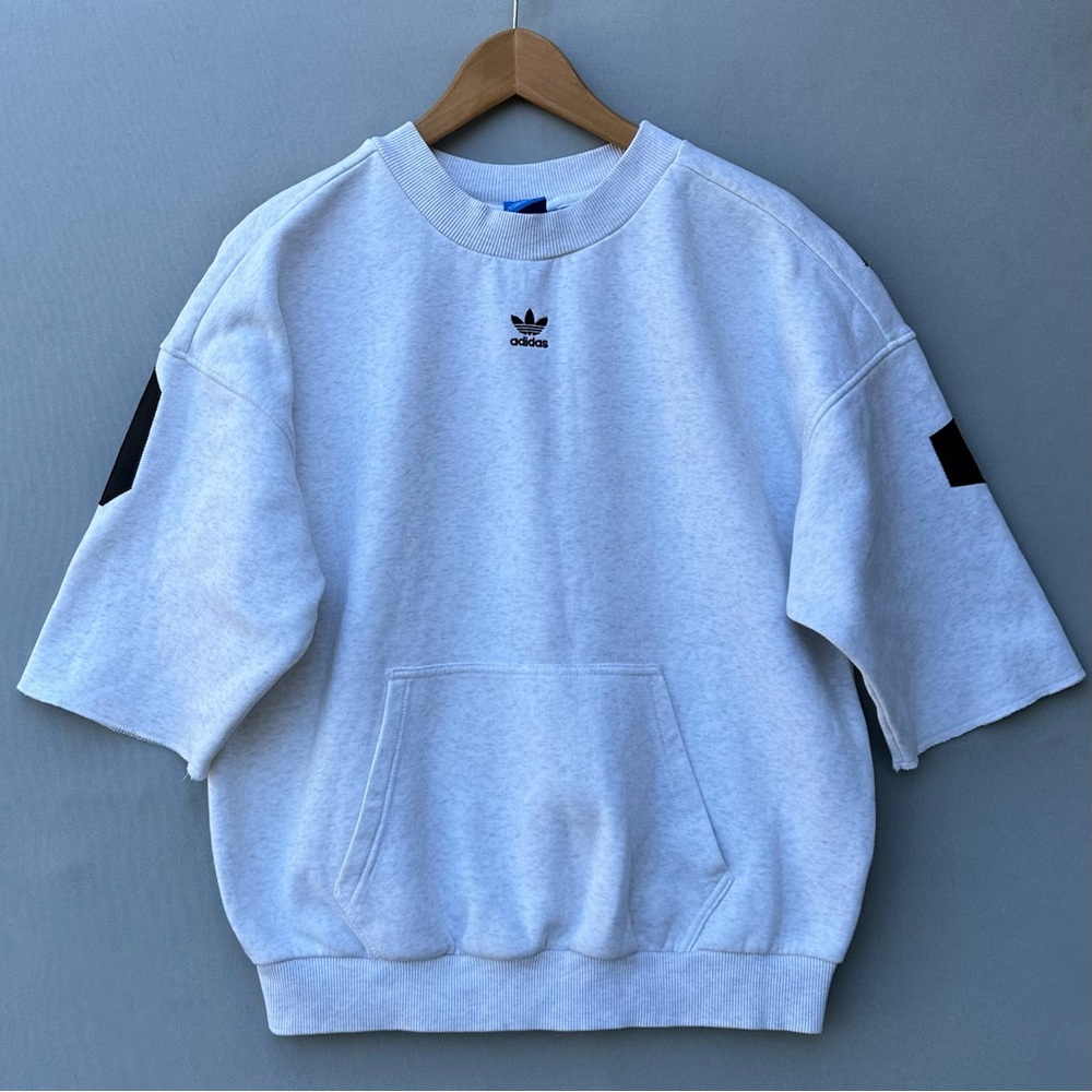 🎉5 for $45🎉 Adidas Sweatshirt Top Pullover Women Size S - Picture 2 of 14